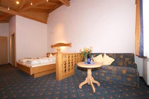 фото отеля Hotel Gasthof - Thaneller