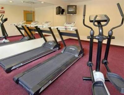 фото отеля Ramada Inn & Suites Sea Tac Airport