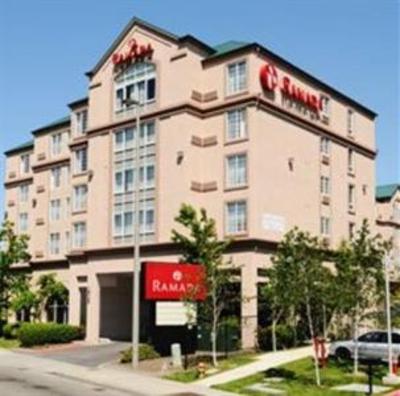 фото отеля Ramada Inn & Suites Sea Tac Airport