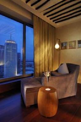 фото отеля The H Hotel Dubai