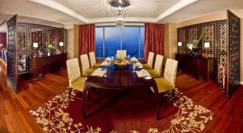 фото отеля The H Hotel Dubai