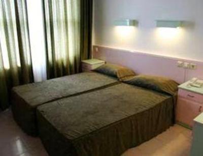 фото отеля Sealine Hotel
