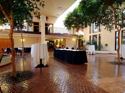 фото отеля Best Western Ramkota Hotel Pierre