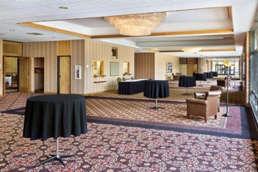 фото отеля Best Western Ramkota Hotel Pierre