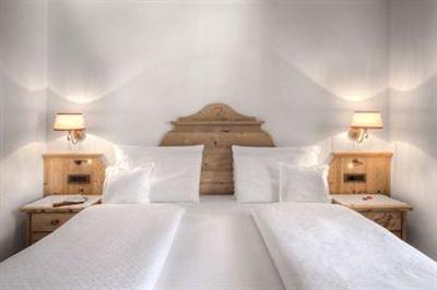 фото отеля Hotel Tyrol Selva di Val Gardena