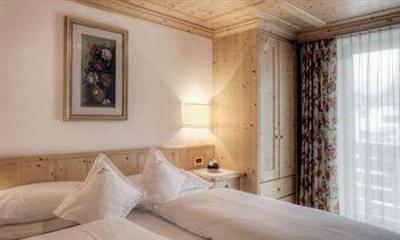 фото отеля Hotel Tyrol Selva di Val Gardena