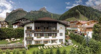 фото отеля Hotel Tyrol Selva di Val Gardena