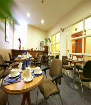 фото отеля Travelodge Rathmines