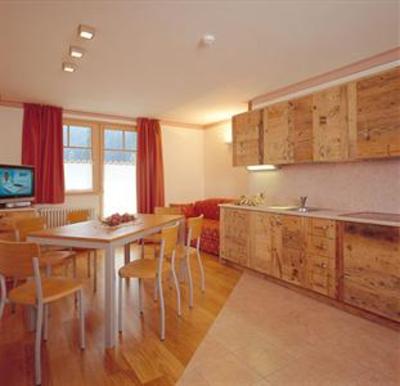 фото отеля Hotel Ideal Pinzolo
