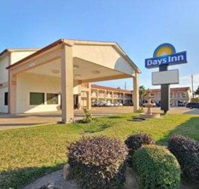 фото отеля Days Inn Houston - Galleria Mall