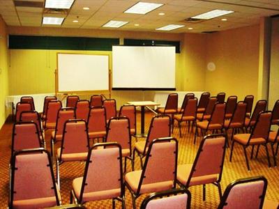фото отеля Holiday Inn Express Omaha Southwest