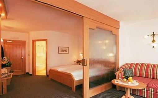 фото отеля Hotel Schwefelbad
