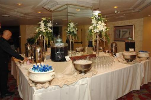 фото отеля Viscount Suite Hotel