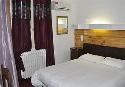 фото отеля Hotel Cesar Nimes