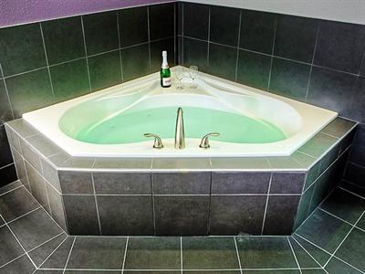 фото отеля Holiday Inn Express & Suites Columbus-Polaris Parkway