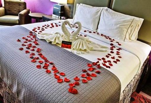 фото отеля Holiday Inn Express & Suites Columbus-Polaris Parkway