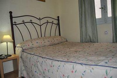 фото отеля Hostal Nersan Madrid
