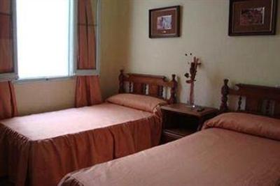 фото отеля Hostal Nersan Madrid