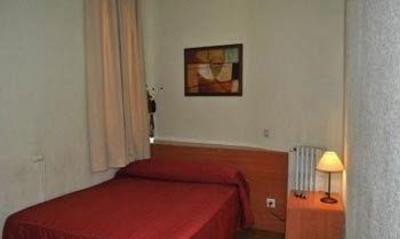 фото отеля Hostal Nersan Madrid