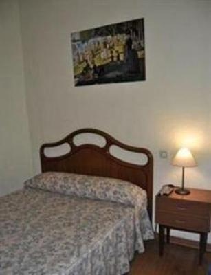 фото отеля Hostal Nersan Madrid