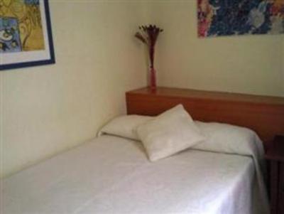 фото отеля Hostal Nersan Madrid