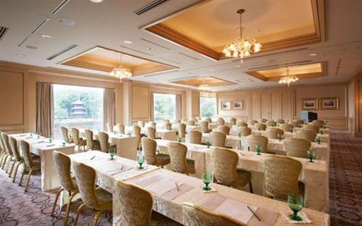 фото отеля Hotel Chinzanso Tokyo