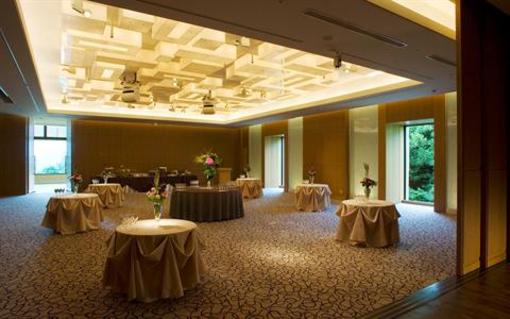 фото отеля Hotel Chinzanso Tokyo