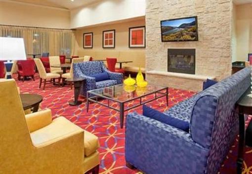 фото отеля TownePlace Suites Tempe