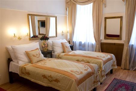 фото отеля Hotel Donatello Prague