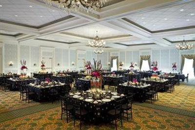 фото отеля The Ballantyne Hotel and Lodge