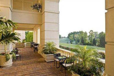 фото отеля The Ballantyne Hotel and Lodge