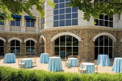 фото отеля The Ballantyne Hotel and Lodge