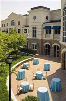 фото отеля The Ballantyne Hotel and Lodge