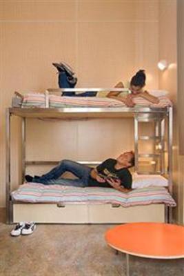 фото отеля Stayokay Hostel Maastricht