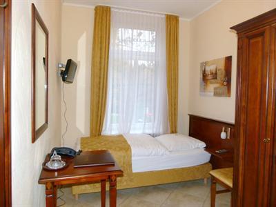 фото отеля Hotel Baden Bonn
