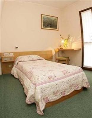 фото отеля Hotel Crimea