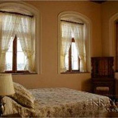 фото отеля Hera Boutique Hotel