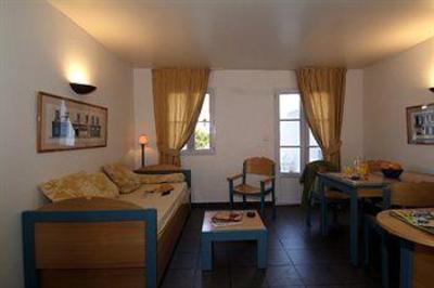 фото отеля Hotel Les Hauts De Cocraud La Flotte