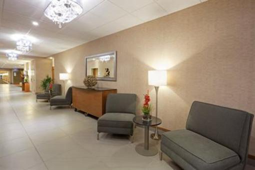 фото отеля Holiday Inn Express & Suites Saint-Hyacinthe