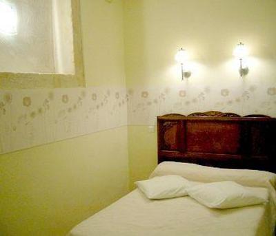 фото отеля Hotel des Arts Montpellier