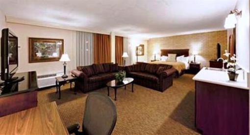 фото отеля Wyndham Riverfront Little Rock