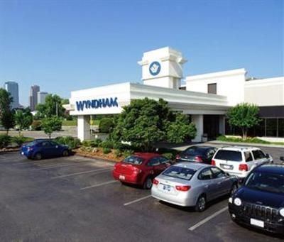 фото отеля Wyndham Riverfront Little Rock