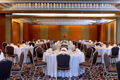 фото отеля Four Points by Sheraton Jaipur, City Square