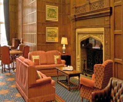 фото отеля Macdonald Elmers Court Hotel & Resort