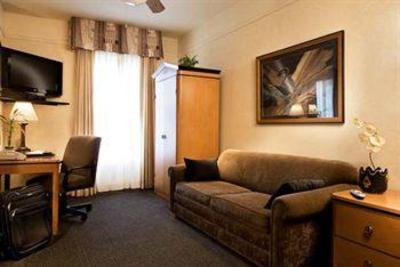 фото отеля City Suites Hotel