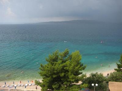 фото отеля Milenij Aparthotel Baska Voda