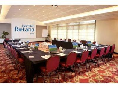 фото отеля Hazmieh Rotana Hotel