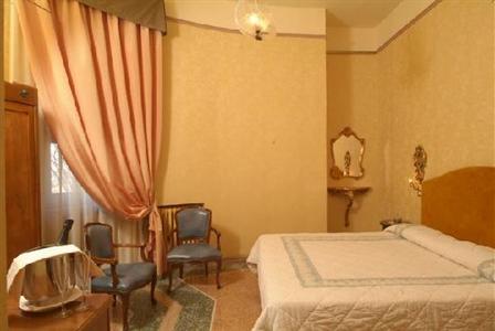фото отеля Grande Albergo San Marco