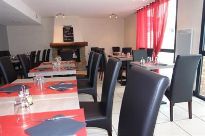 фото отеля Brit Hotel Chambery