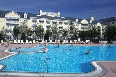 фото отеля Disneys Newport Bay Club Hotel Marne-La-Vallee